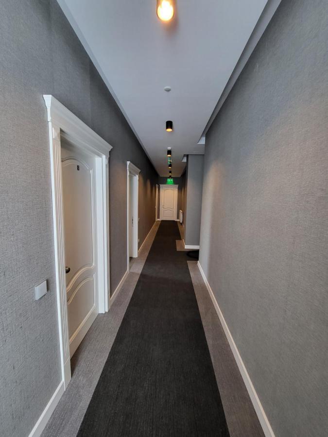 Hotel Excellence Букурещ Екстериор снимка